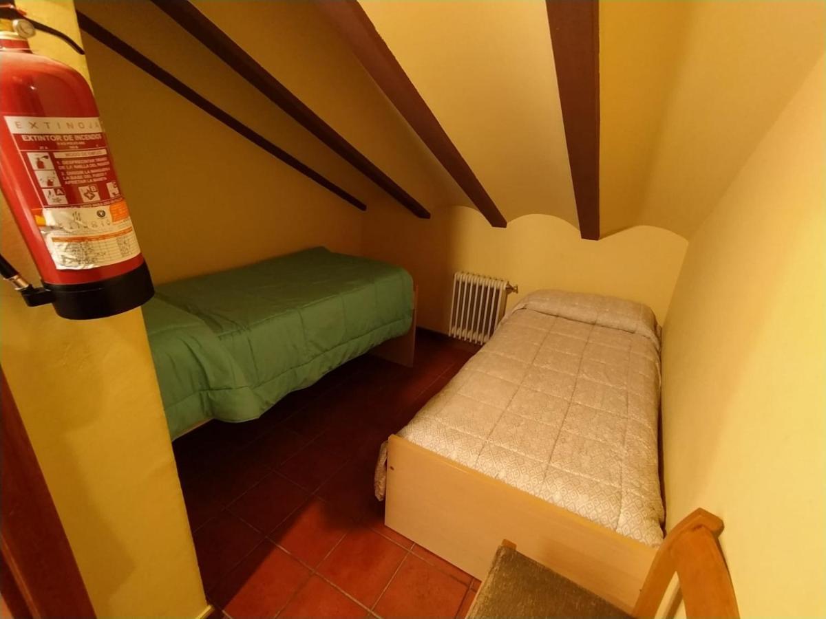 Albergue De Nuestra Senora Carrasquedo Granon Buitenkant foto